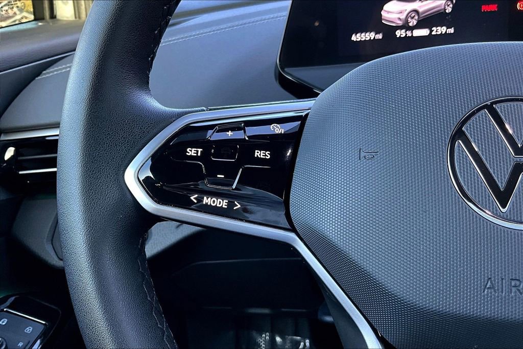 Used 2023 Volkswagen ID.4 Pro S image 10