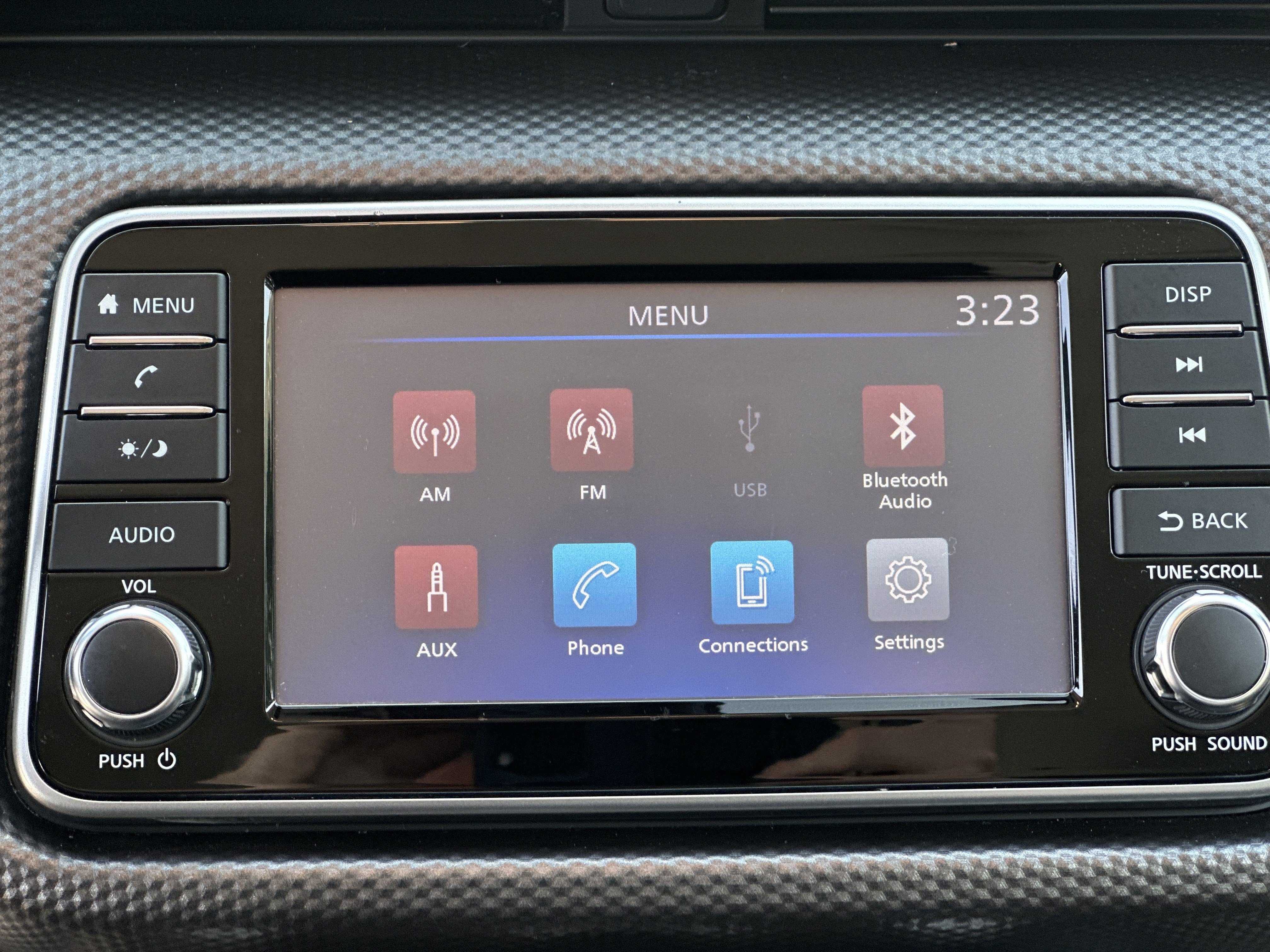 Used 2020 Nissan Kicks S FWD image 23