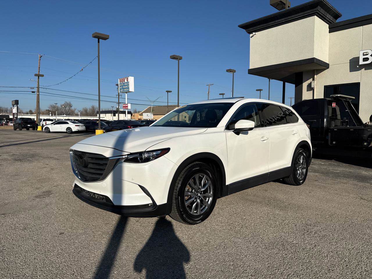 Used 2019 MAZDA CX-9 Touring w/ Touring Premium Package FWD image 2