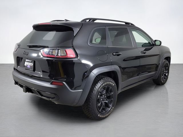 Used 2022 Jeep Cherokee Latitude AWD/4WD image 3