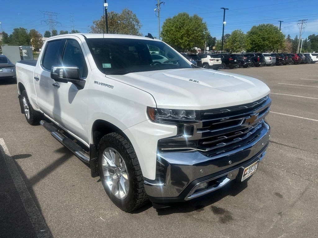 Used 2020 Chevrolet Silverado 1500 LTZ w/ LTZ Premium Package AWD/4WD image 25