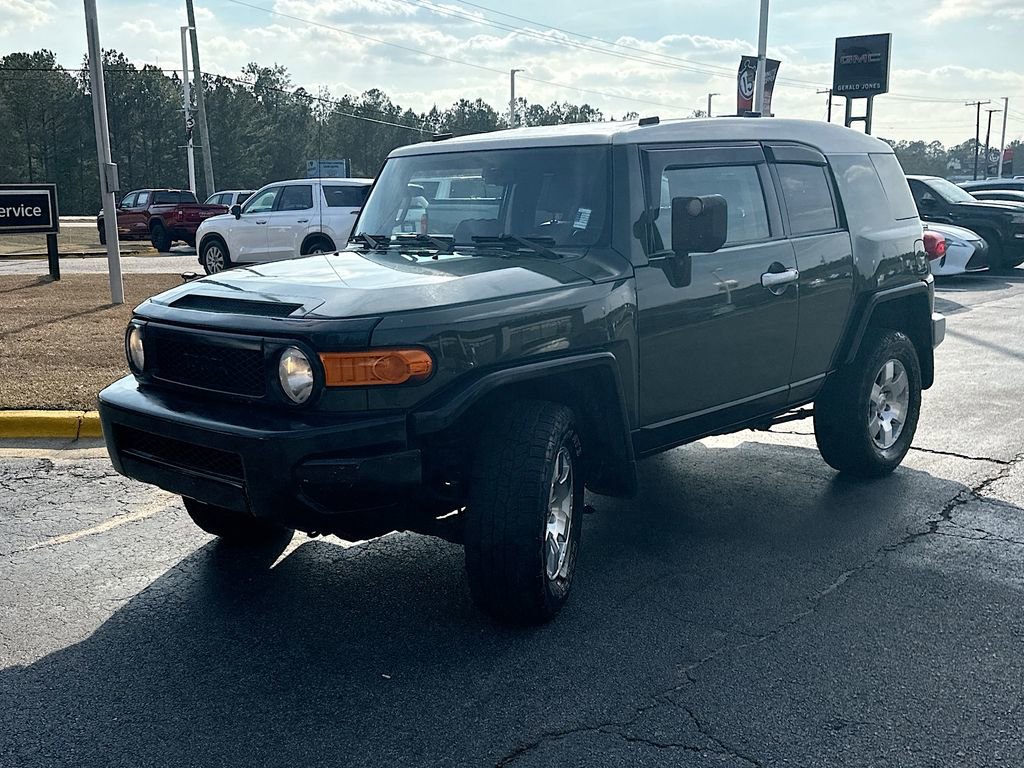 Used 2010 Toyota FJ Cruiser 4WD image 2
