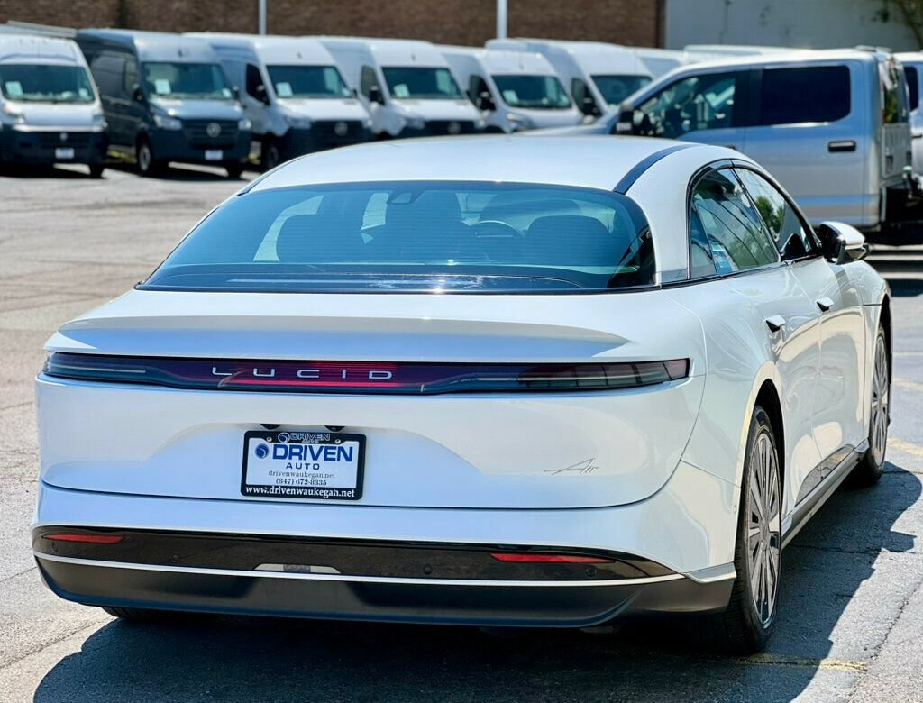 Used 2025 Lucid Air Pure RWD image 5
