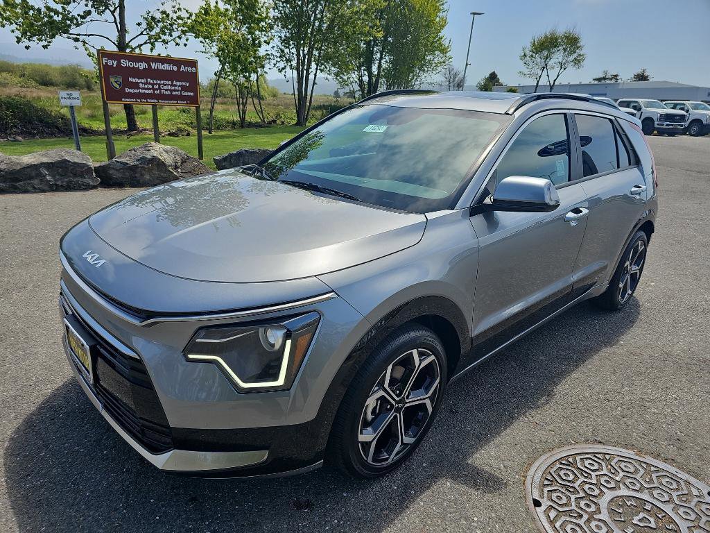 New 2025 Kia Niro EX Touring