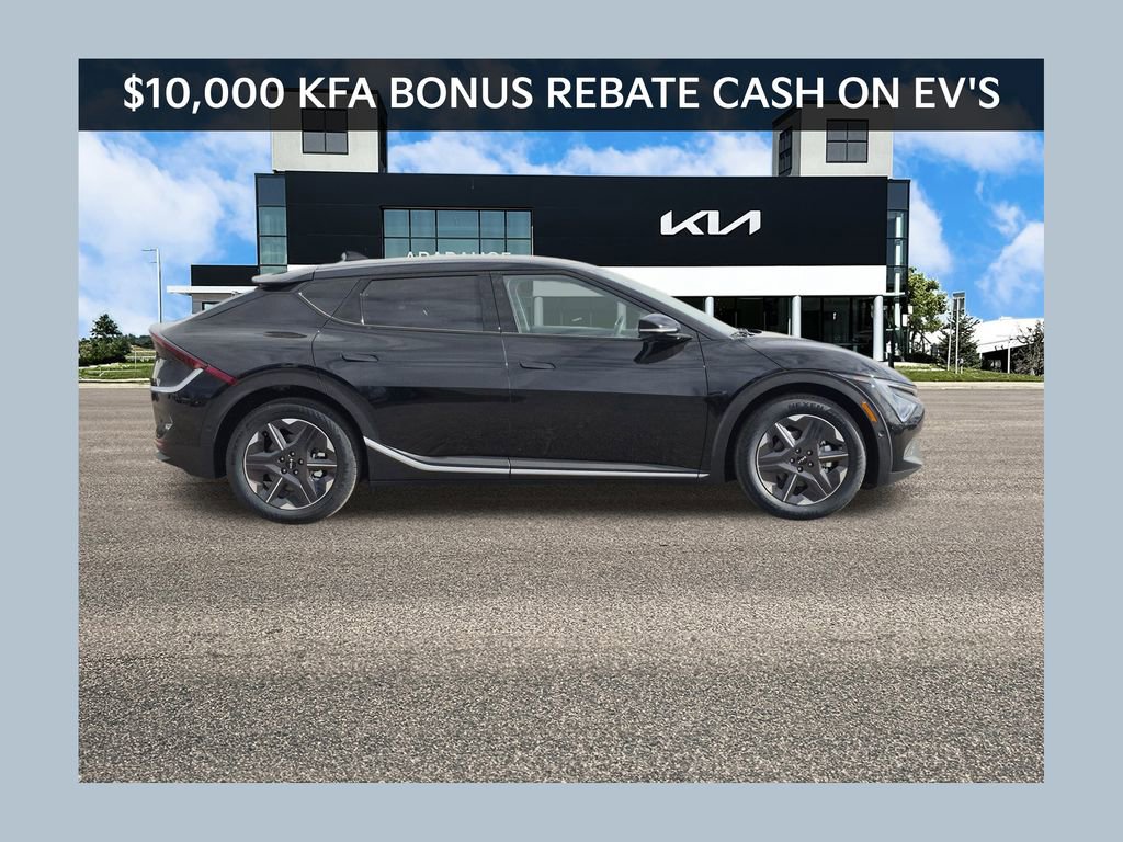 New 2025 Kia EV6 Light w/ Light LR Technology Package image 1