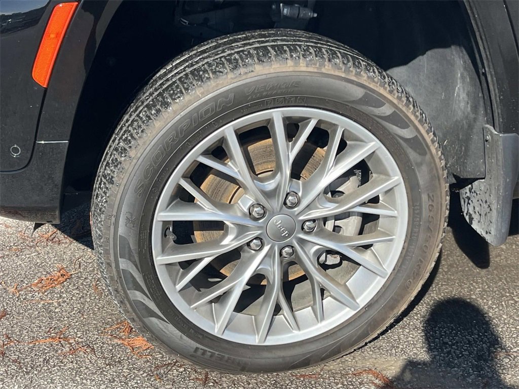 Used 2022 Jeep Grand Cherokee Summit w/ Adv Protech Group IV image 9