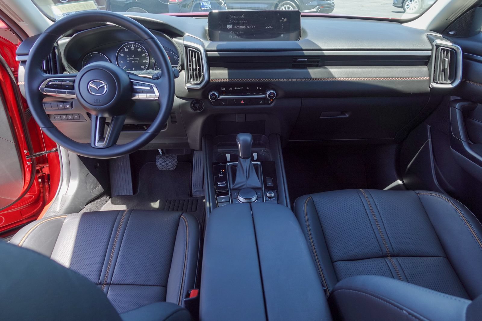 Used 2025 MAZDA CX-50 AWD 2.5 Hybrid w/ Premium Pkg image 12
