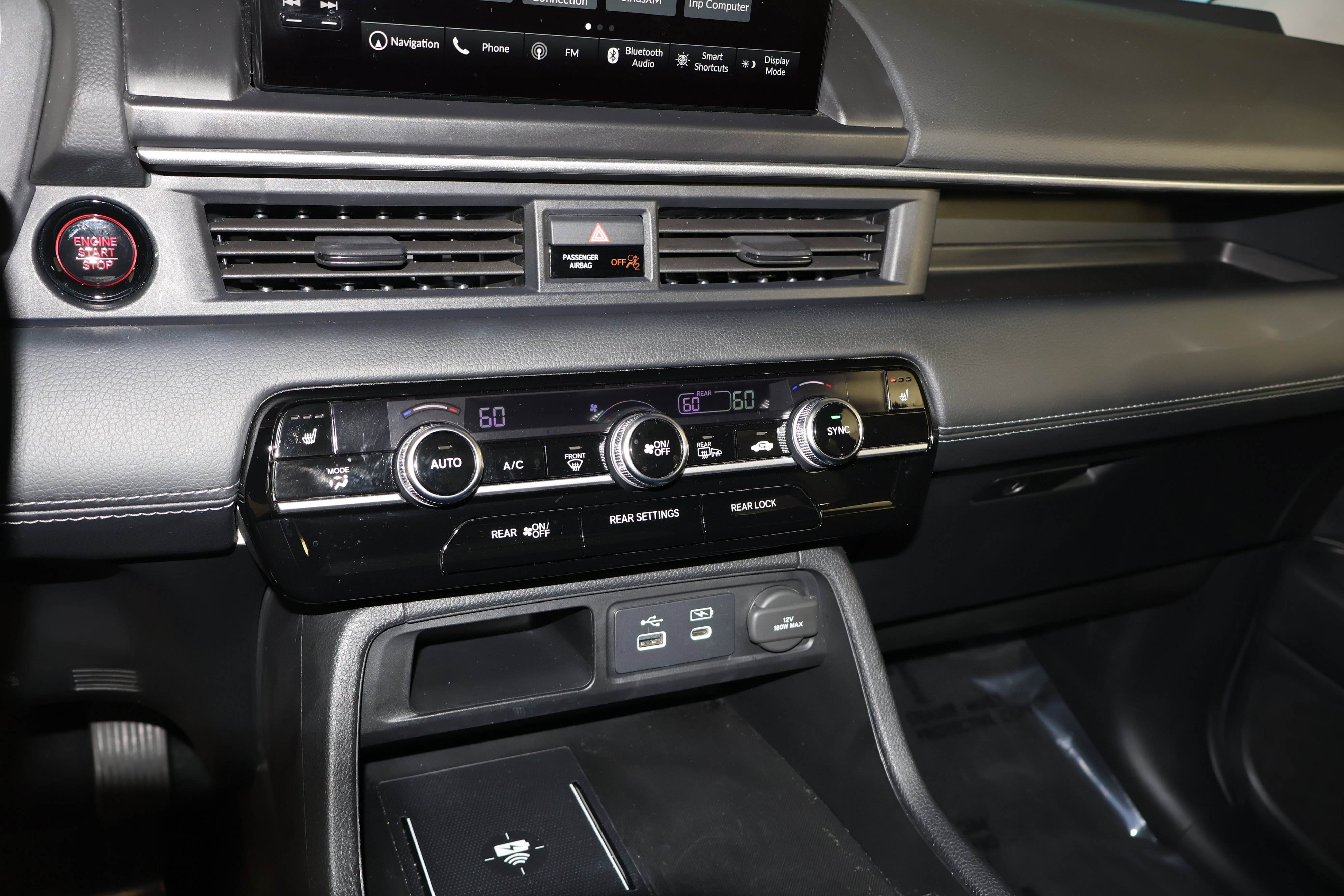 Certified 2025 Honda Pilot Touring image 29