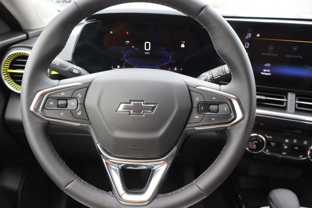 Used 2025 Chevrolet Trax ACTIV w/ Driver Confidence Package image 6