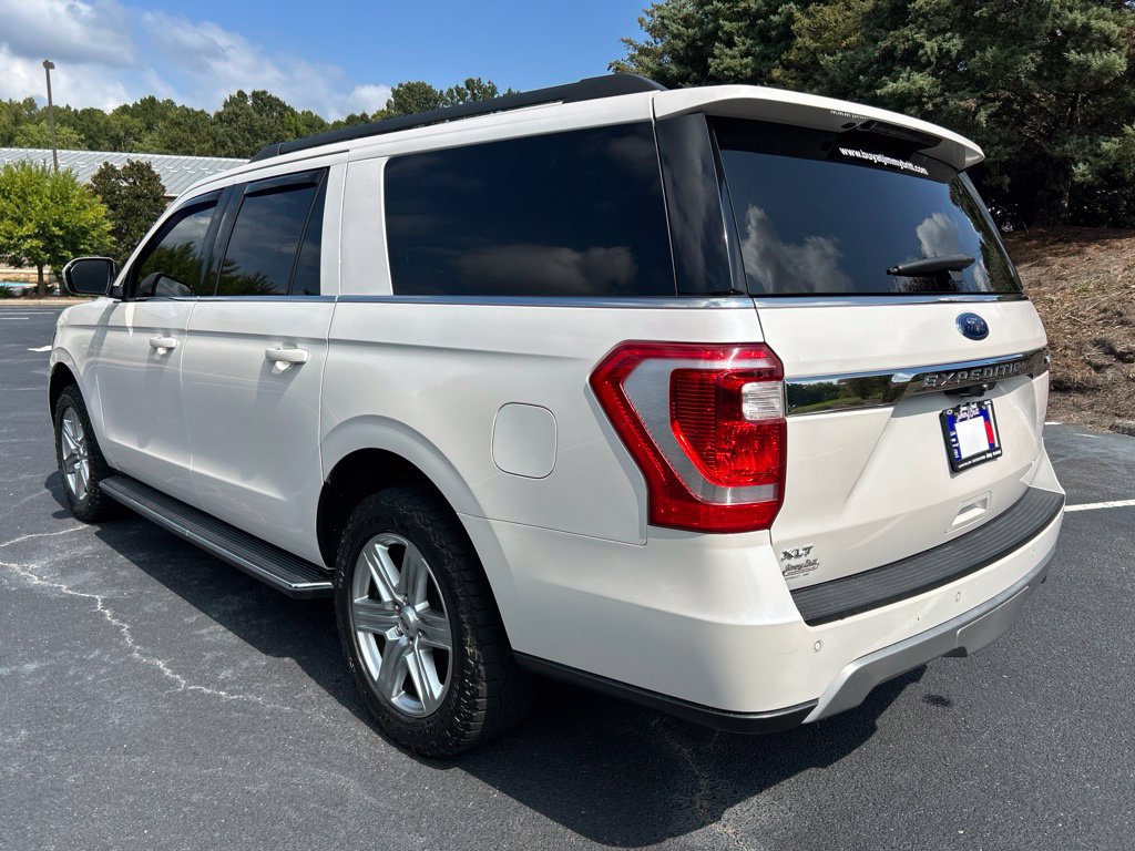 Used 2019 Ford Expedition Max XLT w/ Equipment Group 202A AWD/4WD image 17