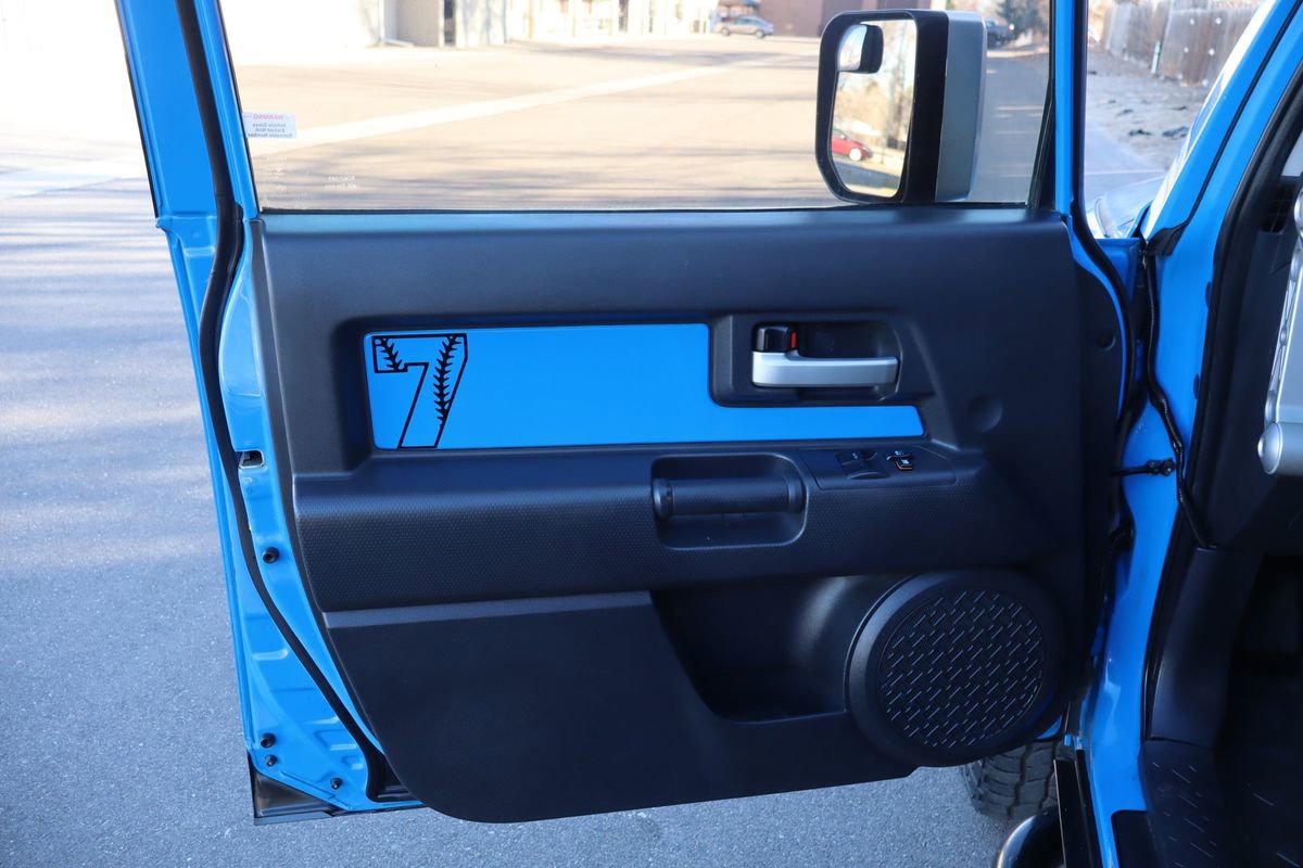 Used 2007 Toyota FJ Cruiser 4WD image 23