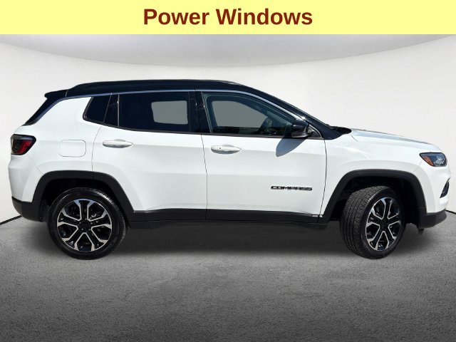 Used 2023 Jeep Compass Limited AWD/4WD image 13