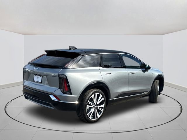 New 2026 Cadillac Optiq Luxury 2 image 11