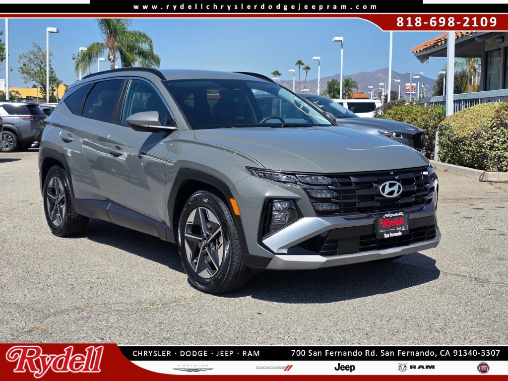 Used 2025 Hyundai Tucson SEL FWD image 1