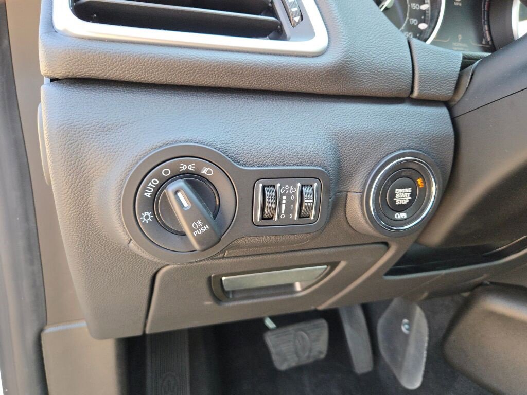 Certified 2022 Maserati Ghibli Modena Q4 image 24