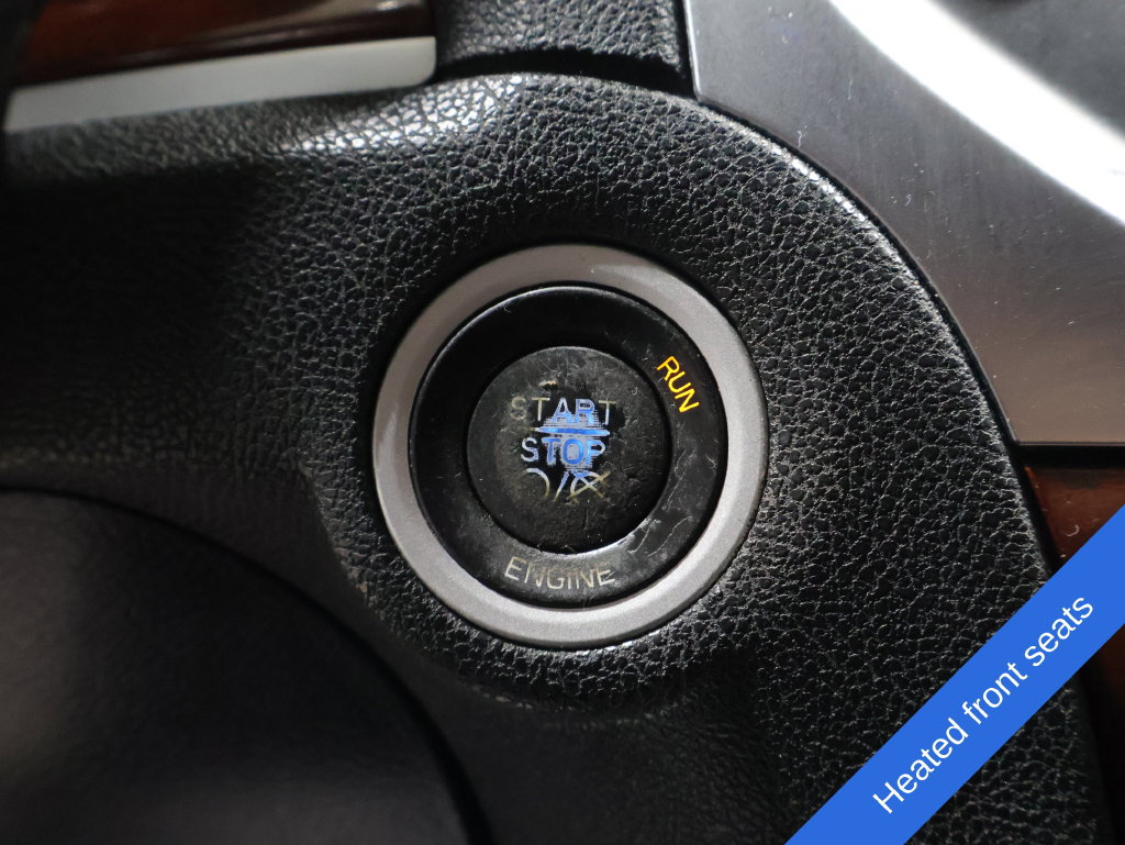 Used 2013 Chrysler 300 RWD image 7