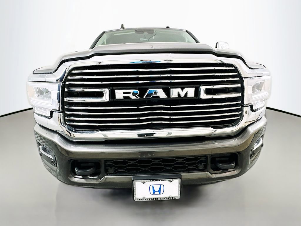 Used 2024 RAM 2500 Laramie w/ Safety Group AWD/4WD image 2