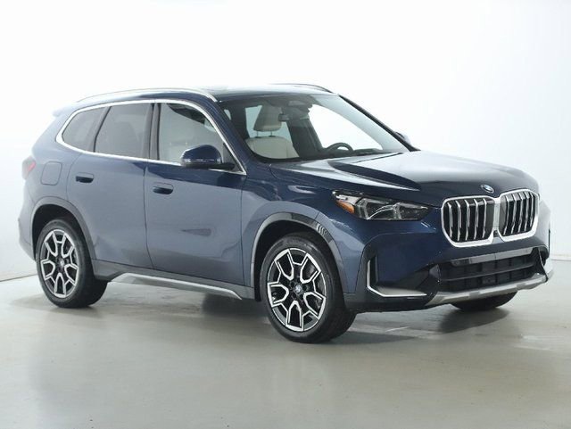 Used 2025 BMW X1 xDrive28i w/ Technology Package image 11