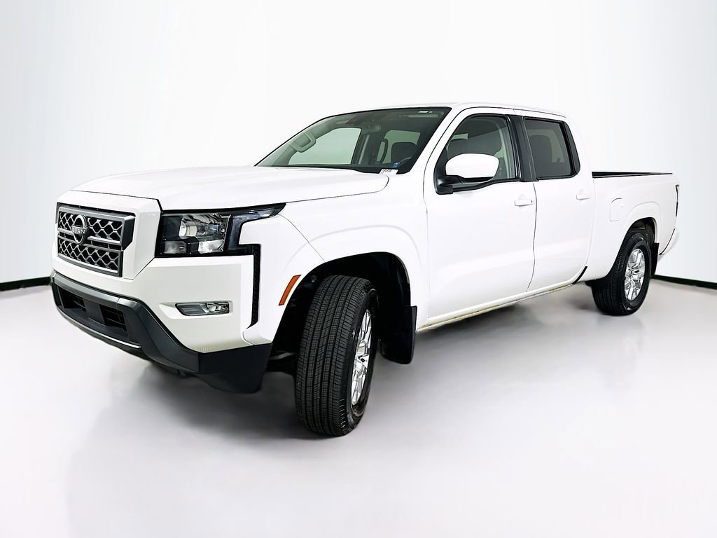 Used 2024 Nissan Frontier SV w/ Technology Package image 2