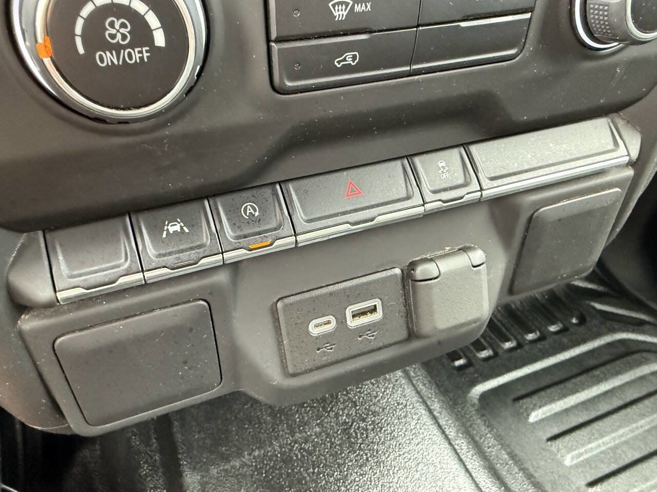 Used 2023 Chevrolet Silverado 1500 W/T image 29