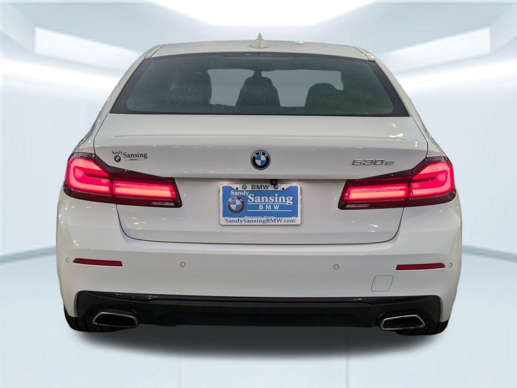 Used 2023 BMW 530e image 5