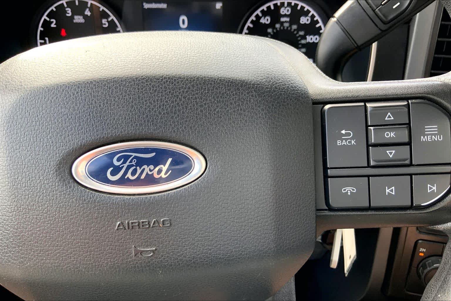 Certified 2022 Ford F150 XLT w/ Trailer Tow Package AWD/4WD image 25