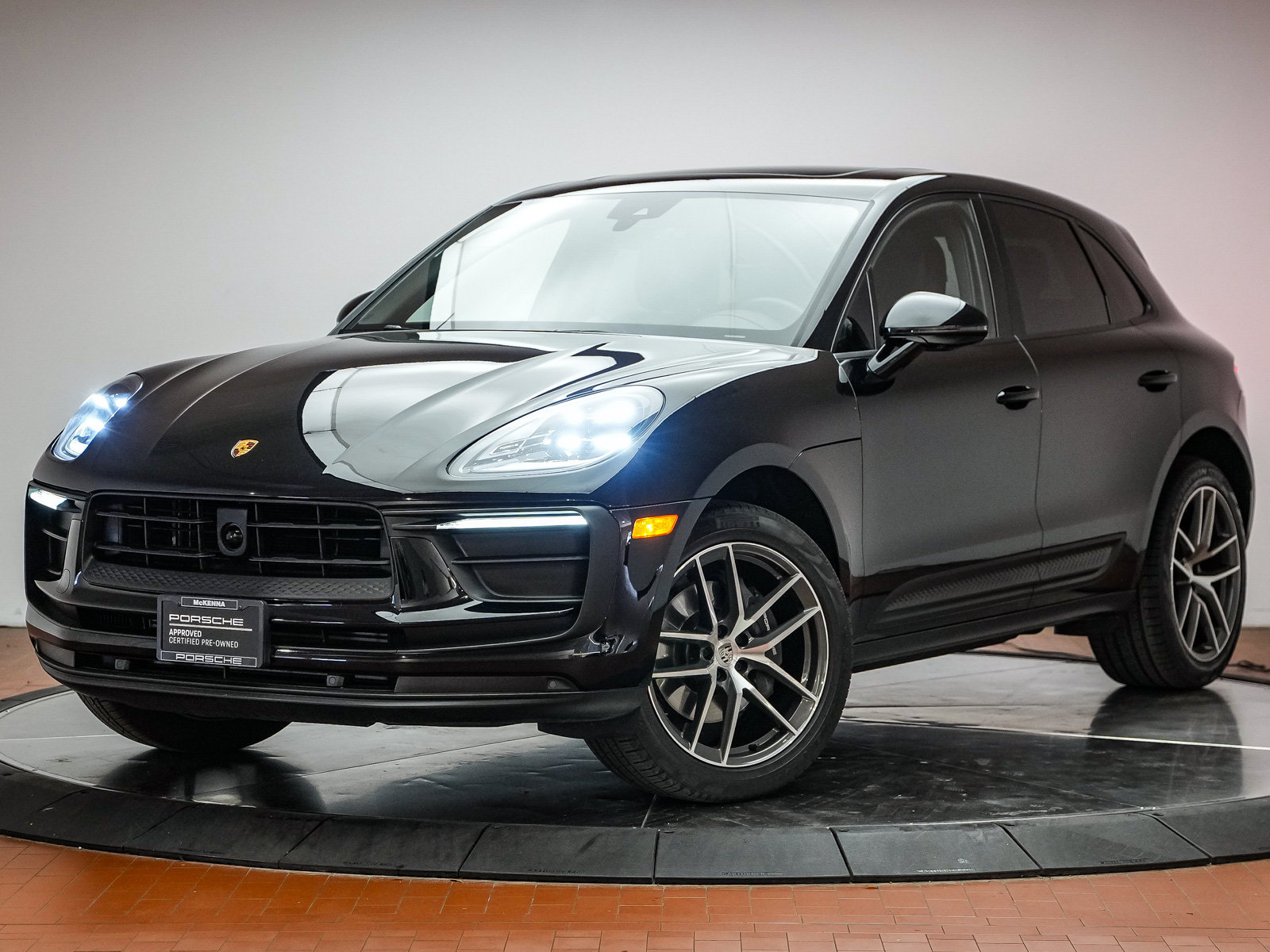 Certified 2024 Porsche Macan