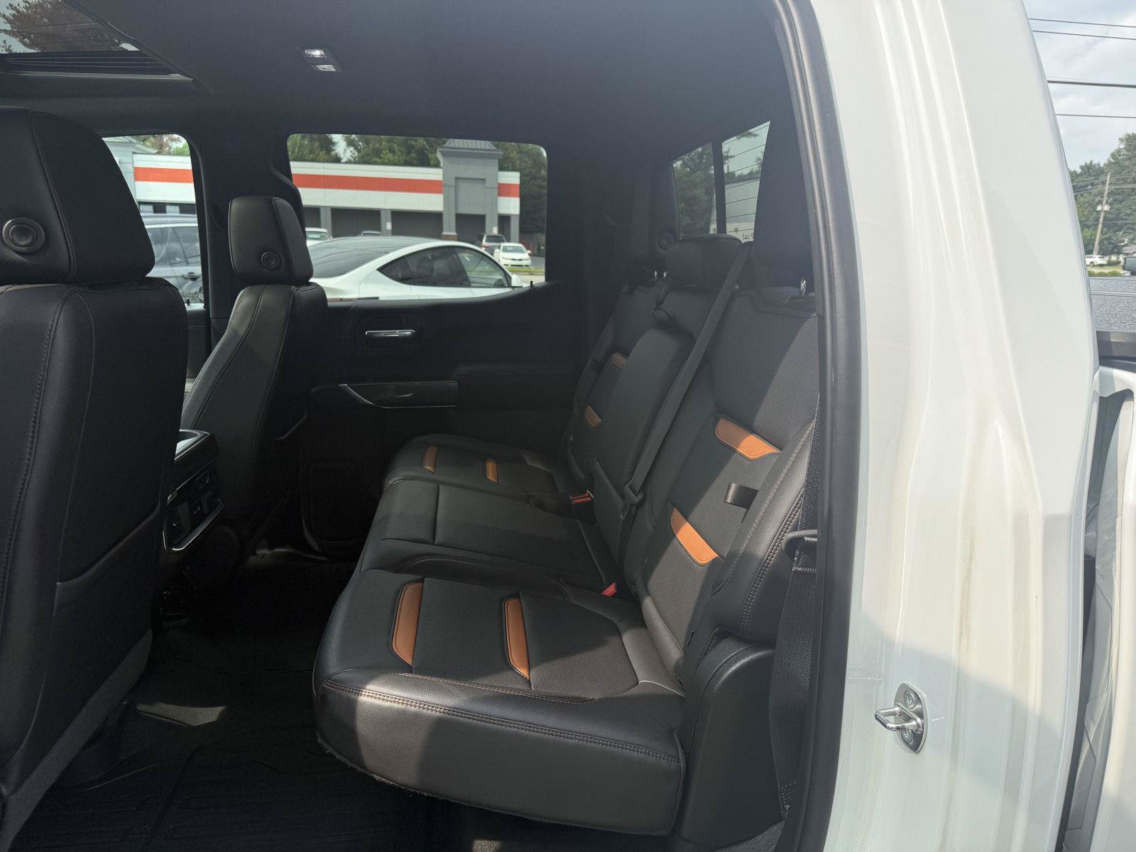 Used 2019 GMC Sierra 1500 AT4 w/ Technology Package AWD/4WD image 31