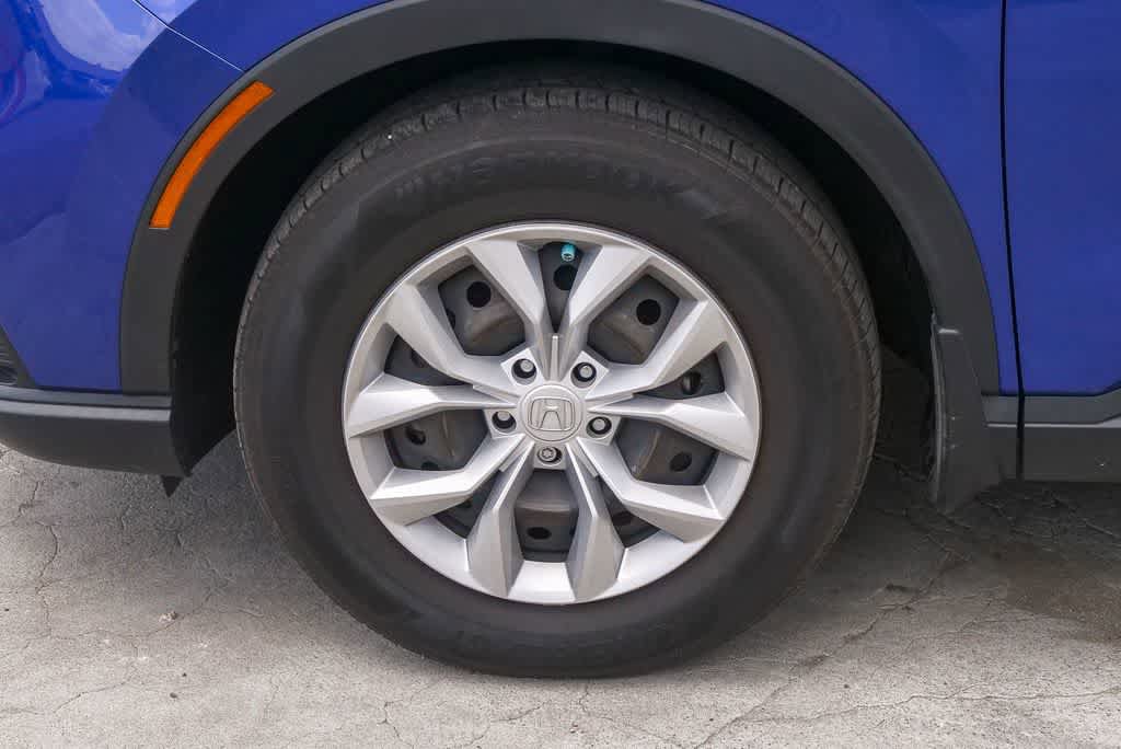 Used 2024 Honda CR-V LX image 5
