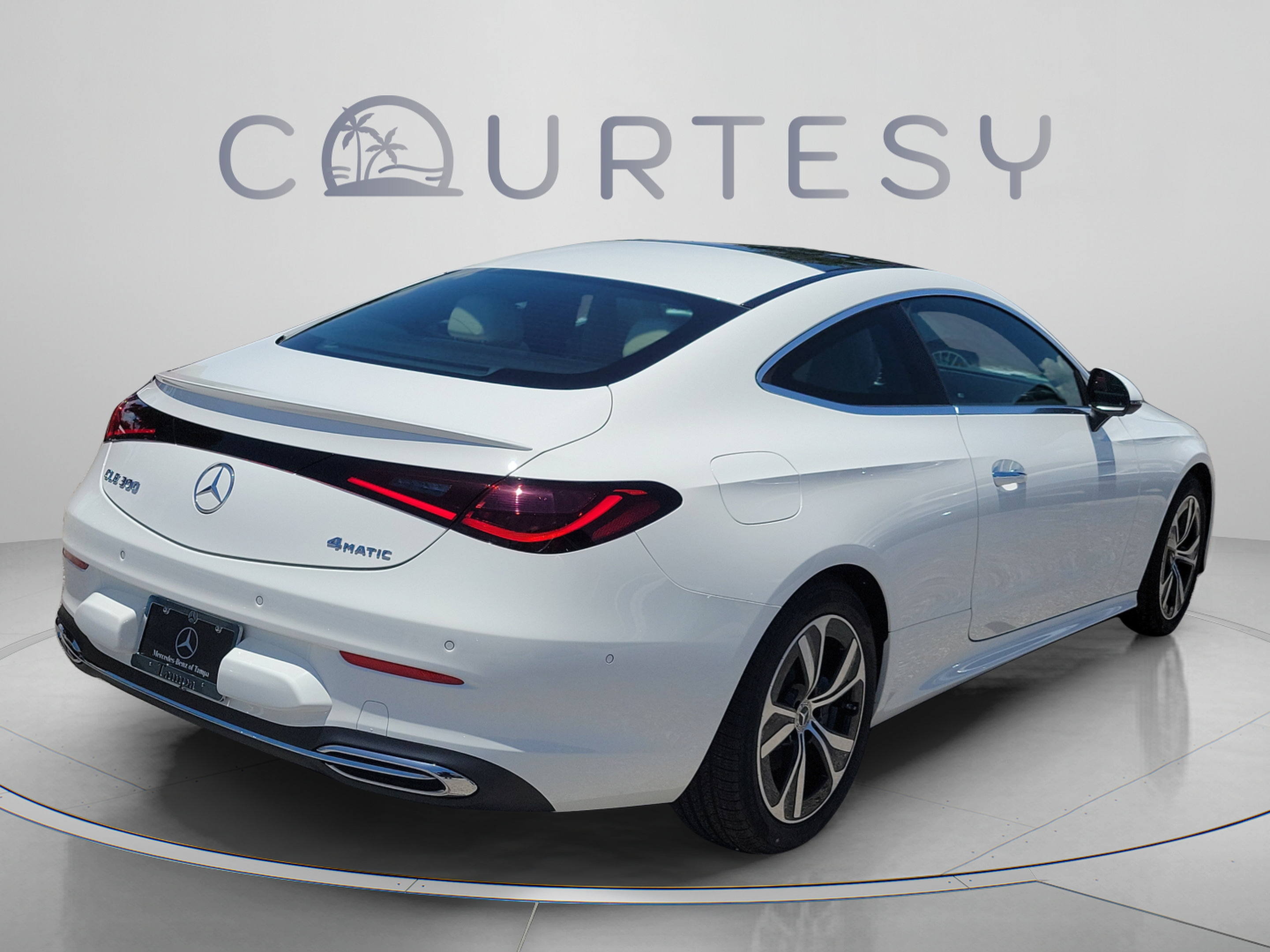 New 2026 Mercedes-Benz CLE 300 4MATIC Coupe image 3
