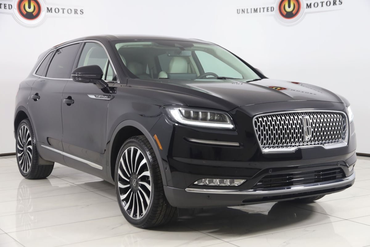 Used 2023 Lincoln Nautilus Black Label AWD/4WD image 23