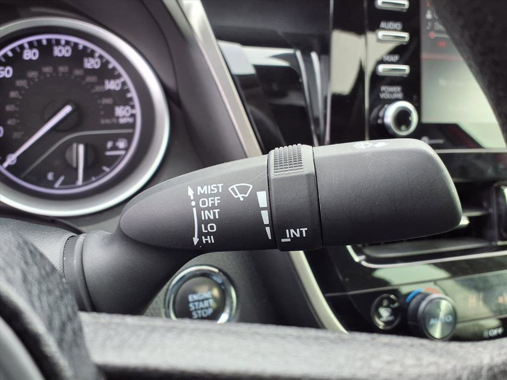 Used 2024 Toyota Camry LE image 27