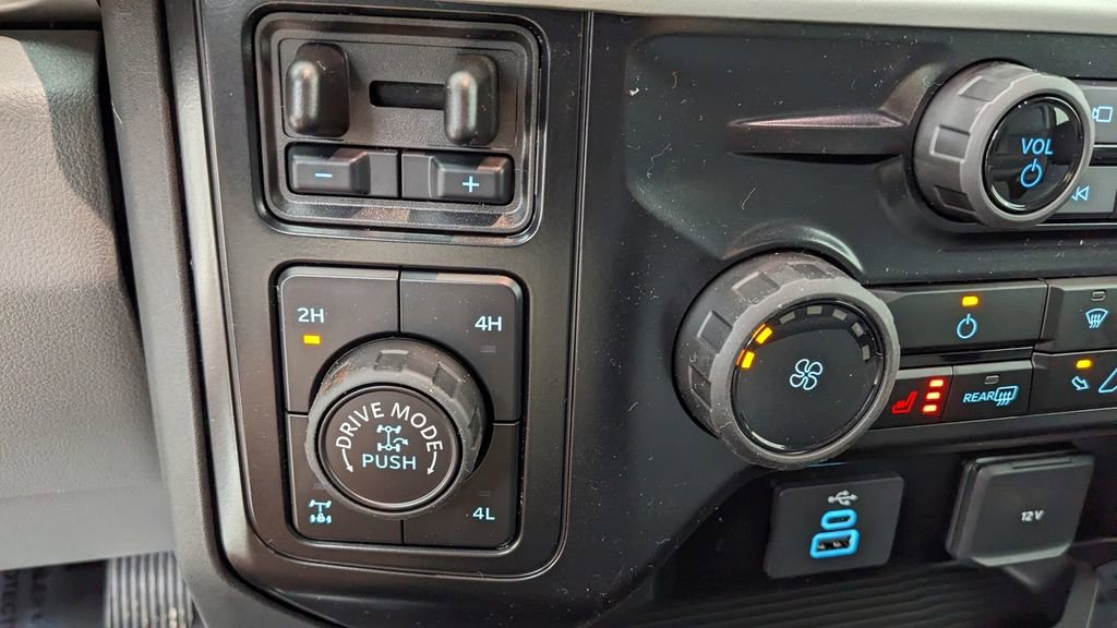 New 2026 Ford F250 XLT w/ XLT Premium Package image 29