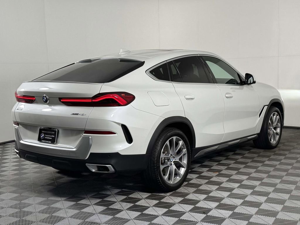 Used 2023 BMW X6 xDrive40i image 10