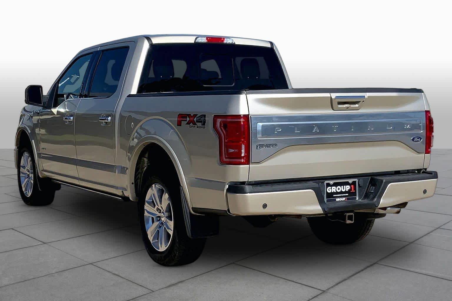 Used 2017 Ford F150 Platinum w/ Equipment Group 701A Luxury AWD/4WD image 12
