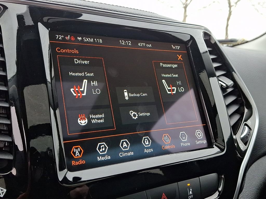 Used 2020 Jeep Cherokee Limited w/ Technology Group image 20