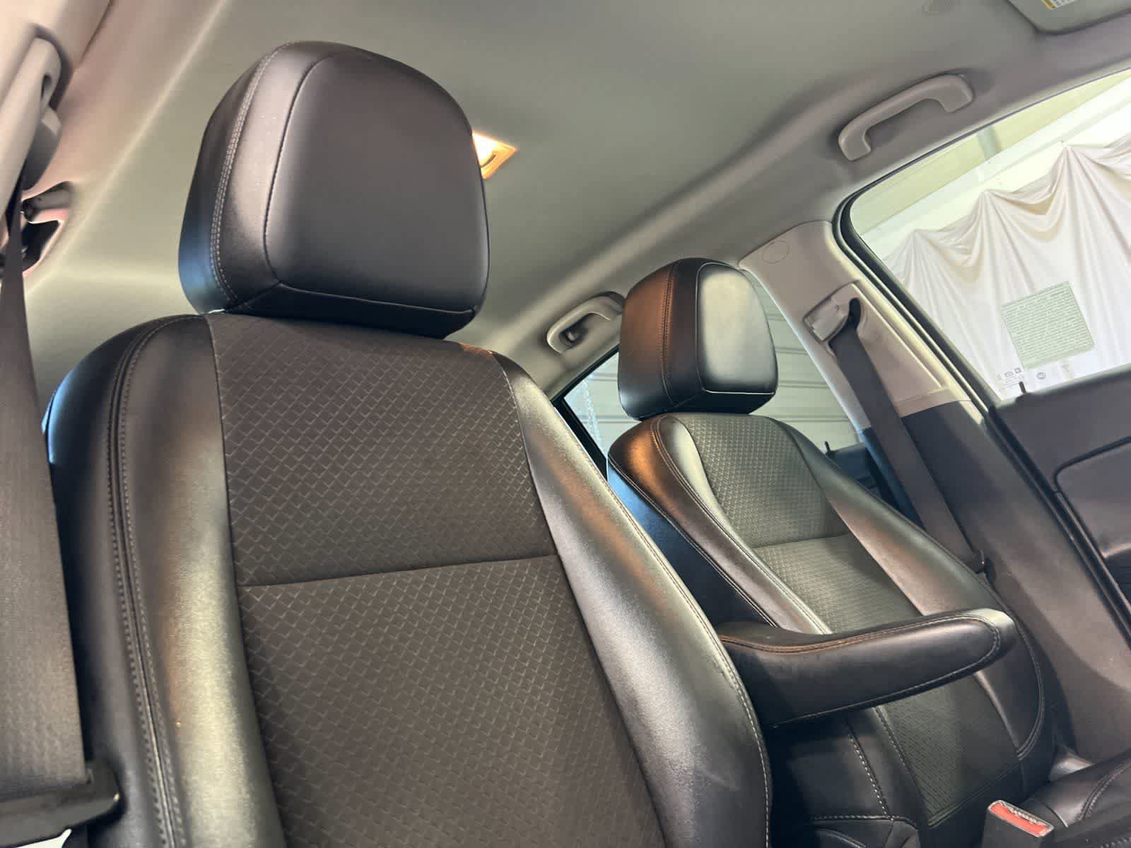 Used 2019 Buick Encore Preferred AWD/4WD image 18