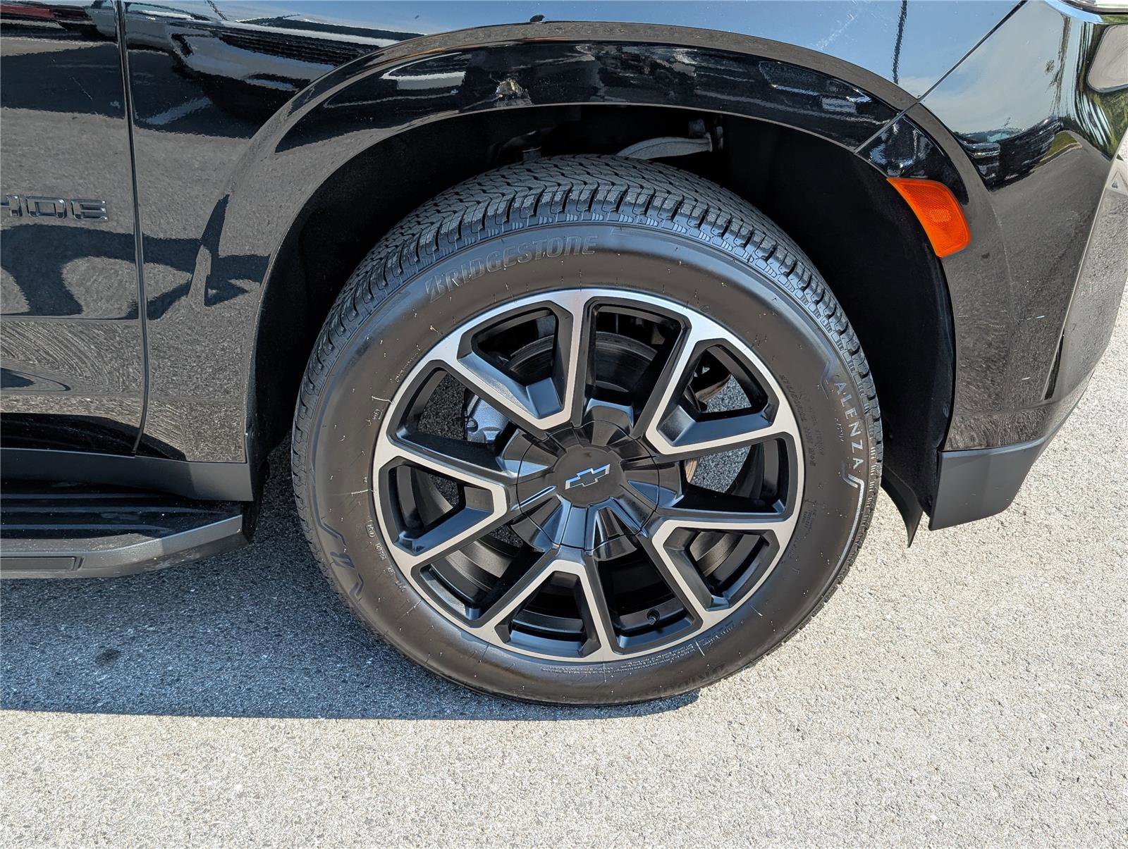 Used 2021 Chevrolet Tahoe RST w/ Luxury Package image 9