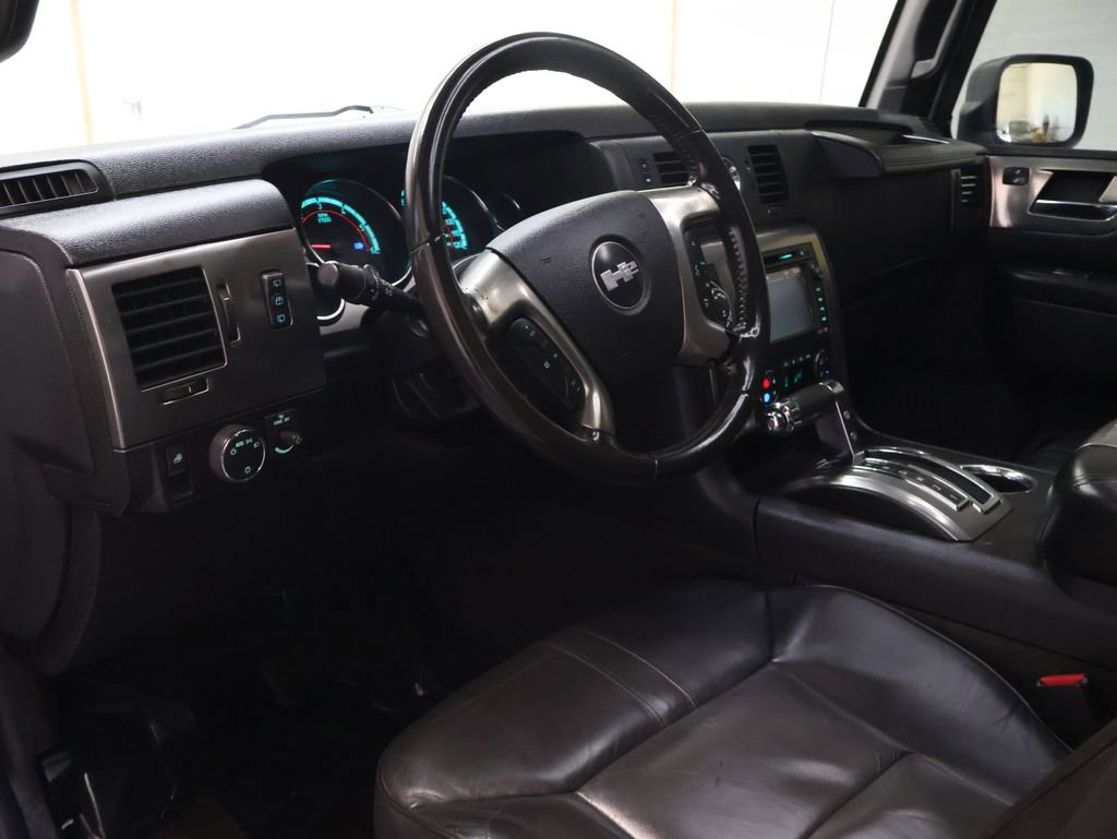 Used 2009 HUMMER H2 Luxury image 19