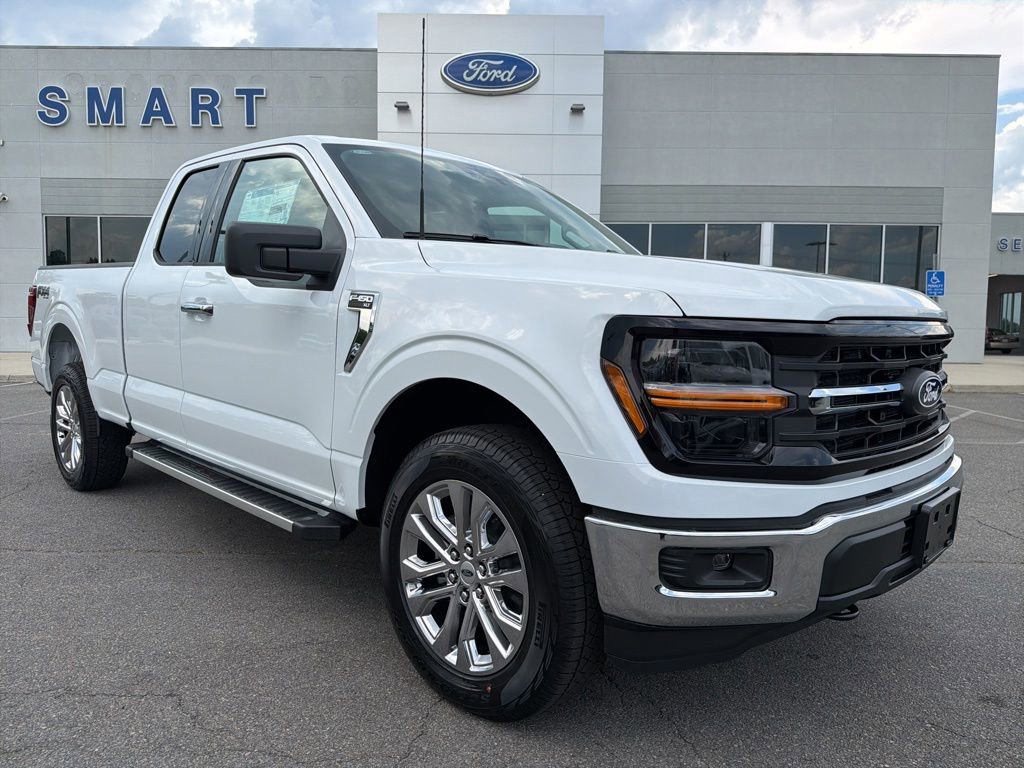 New 2026 Ford F150 XLT w/ XLT Chrome Appearance Package