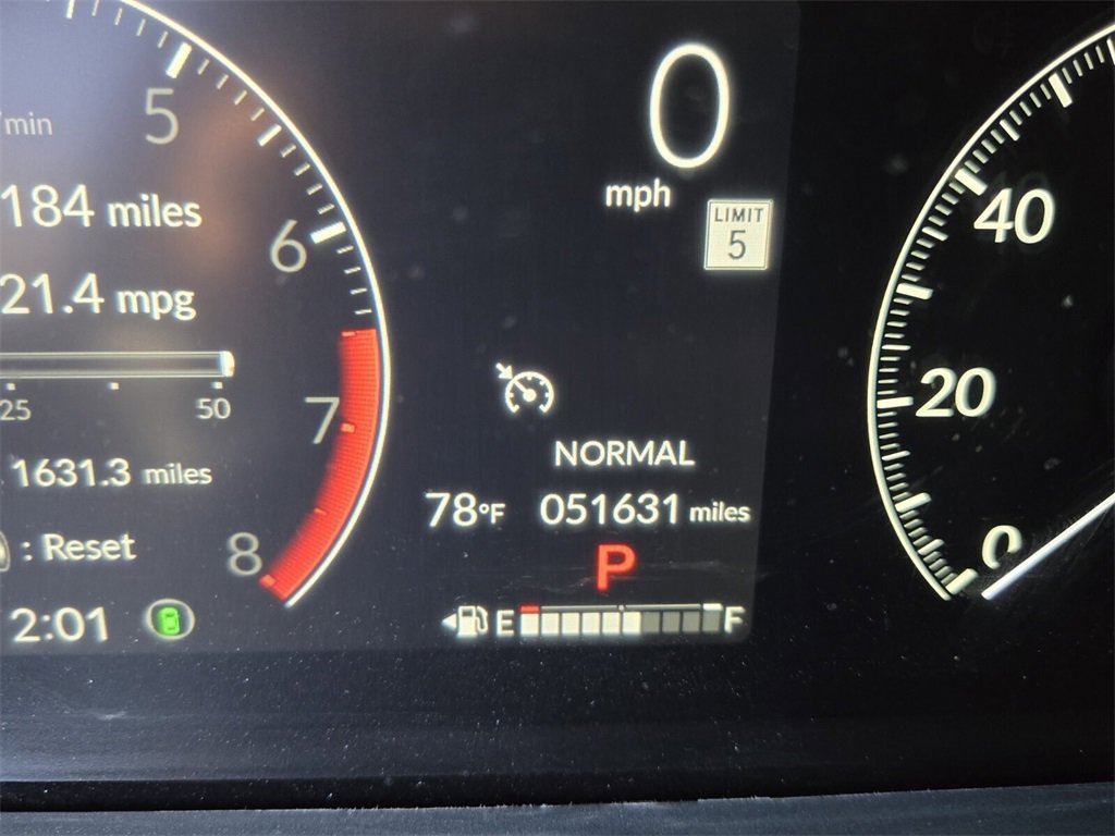 Certified 2024 Honda Pilot Touring image 22