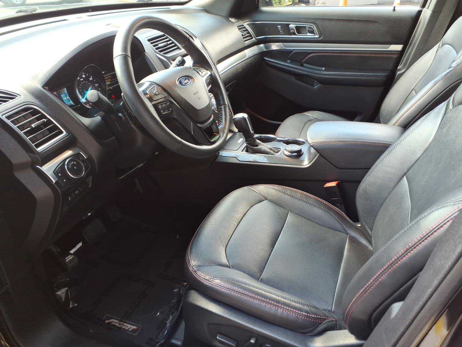 Certified 2019 Ford Explorer Sport AWD/4WD image 11