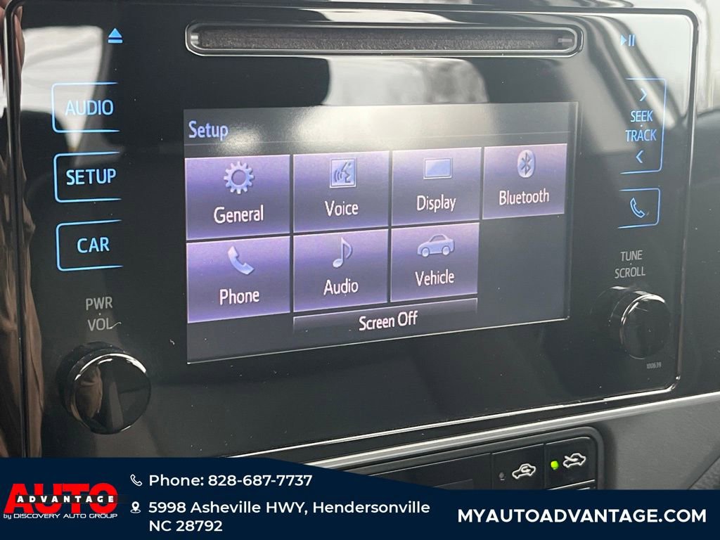 Used 2019 Toyota Corolla LE image 14