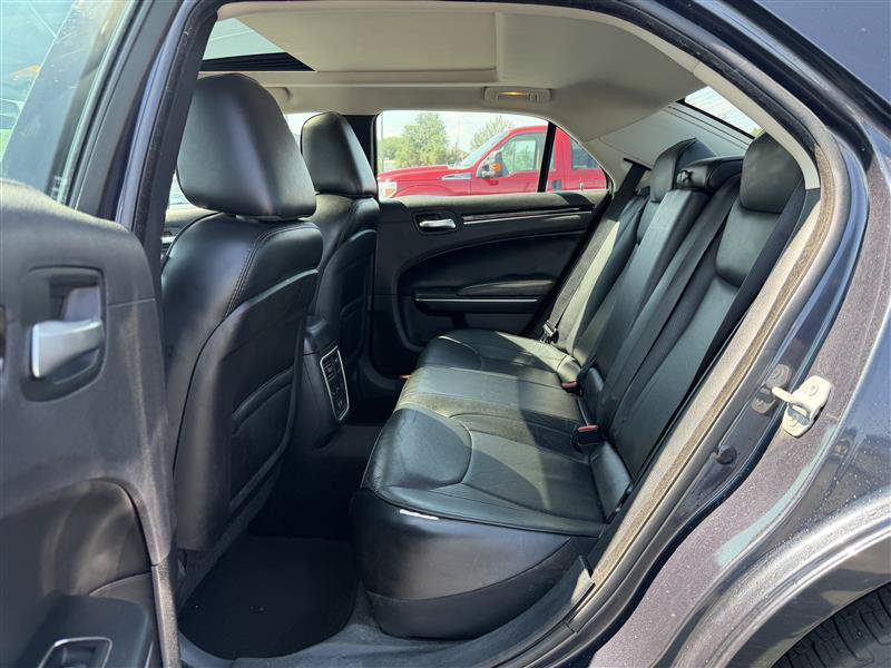 Used 2016 Chrysler 300 C AWD/4WD image 12