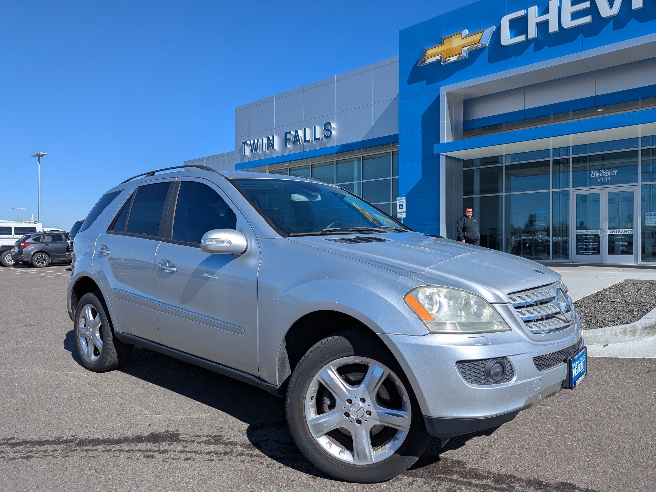 Used 2006 Mercedes-Benz ML 500 4MATIC image 1