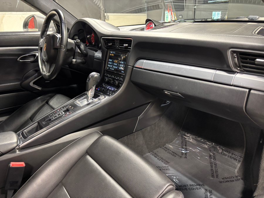 Used 2013 Porsche 911 Carrera 4S w/ Bose Audio Pkg AWD/4WD image 26