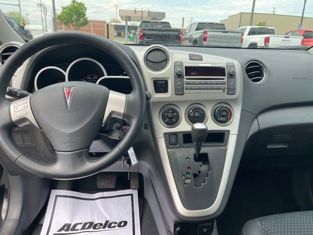 Used 2009 Pontiac Vibe GT FWD image 18
