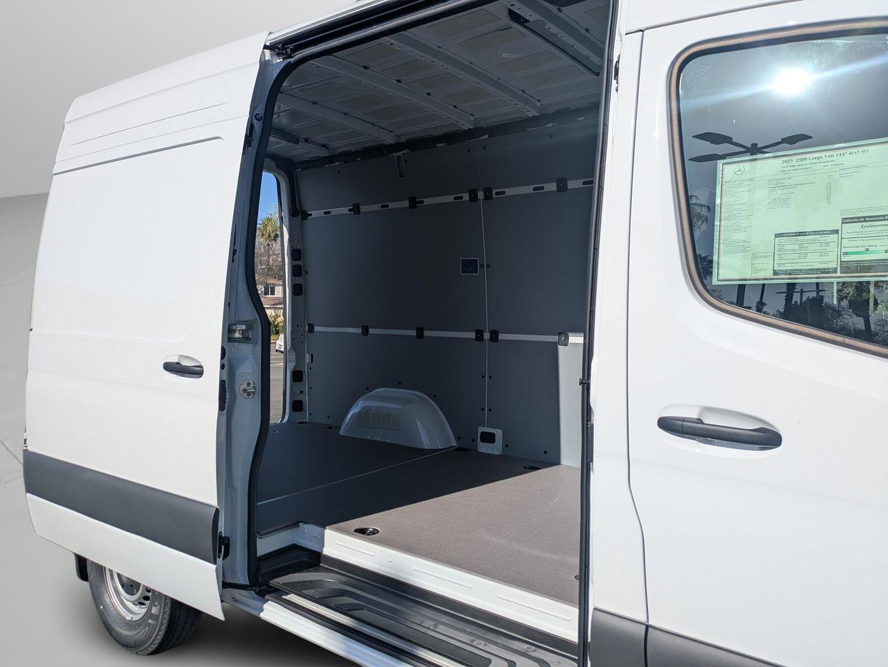 New 2025 Mercedes-Benz Sprinter 2500 image 6