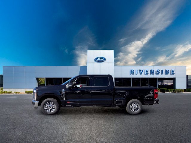 New 2027 Ford F350 Lariat w/ Camper Package RWD image 4