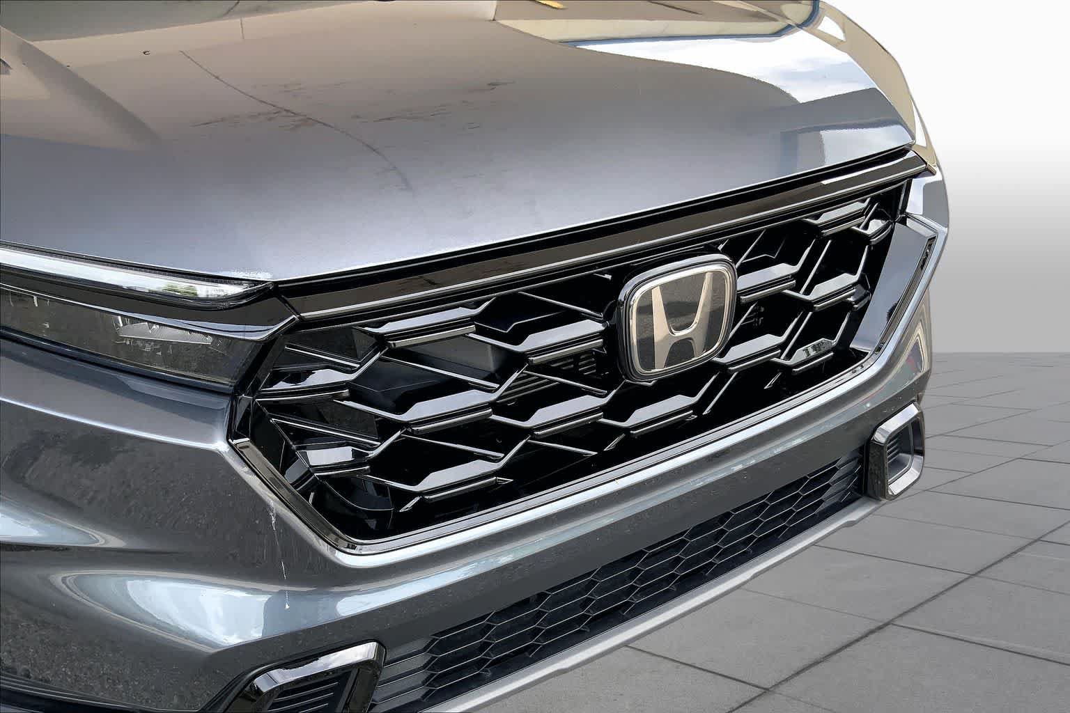 Used 2024 Honda CR-V Sport image 32
